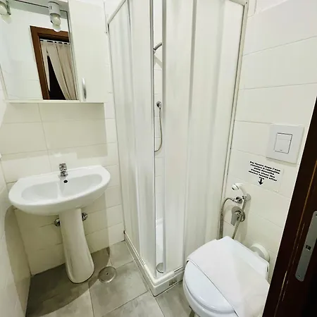 Grandis 3* Rome