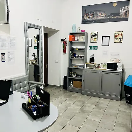 招待所 格蓝迪客房酒店