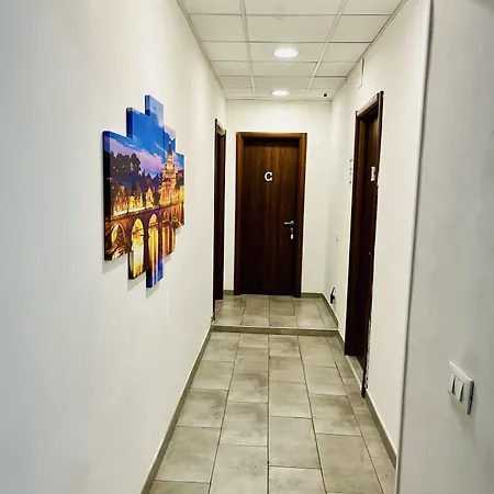 格蓝迪客房酒店 招待所