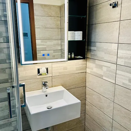 Grandis Pensjonat 3*